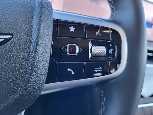 New 2026 Genesis GV80 2.5T Advanced image 17