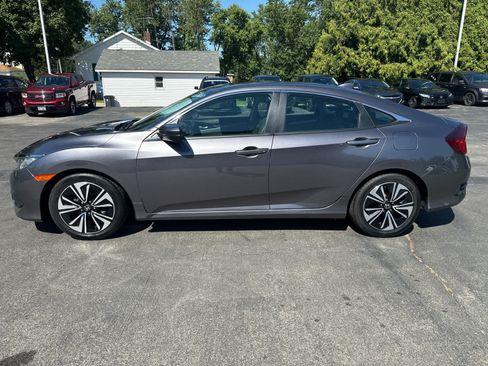 Used 2017 Honda Civic EX-L image 6