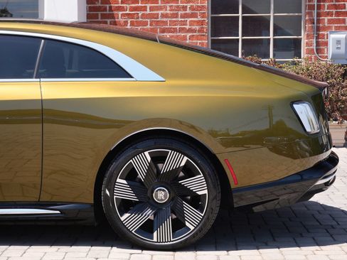 Certified 2024 Rolls-Royce Spectre w/ Spectre Launch Package AWD/4WD image 24