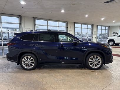 New 2026 Toyota Highlander Limited