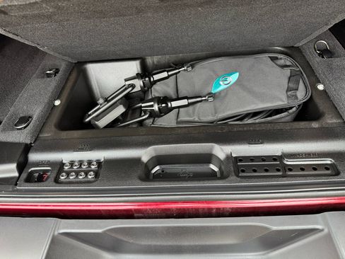 Used 2022 Jeep Wrangler Unlimited Sahara w/ Cold Weather Group image 37