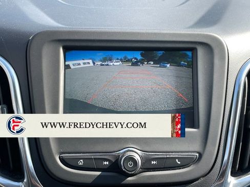Used 2018 Chevrolet Equinox LT FWD image 22