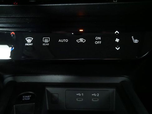 New 2026 Nissan Kicks SR w/ SR Premium Package AWD/4WD image 31