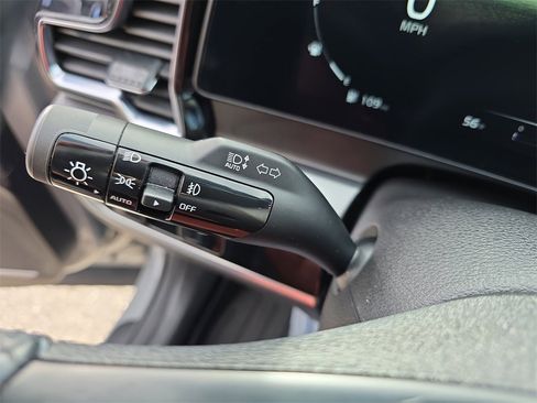 Used 2023 Kia Sportage SX image 23