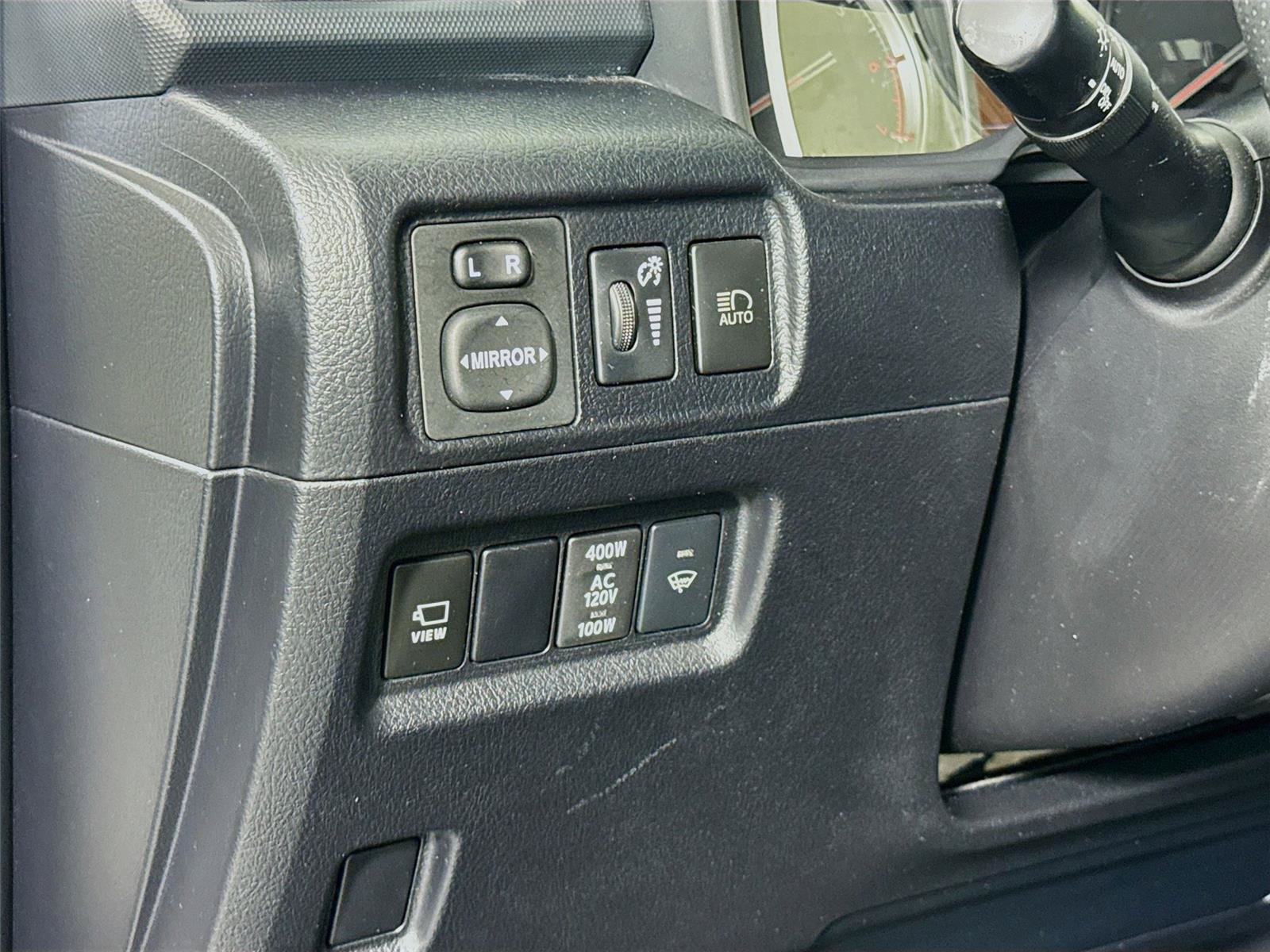 Used 2022 Toyota 4Runner Limited RWD image 8