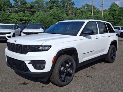 New 2025 Jeep Grand Cherokee Altitude