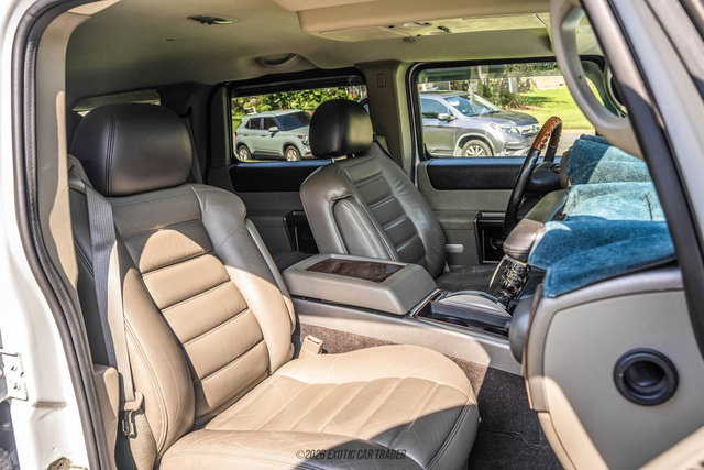 Used 2003 HUMMER H2 w/ Preferred Equipment Group AWD/4WD image 93
