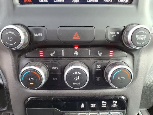 Used 2020 RAM 1500 Big Horn image 13