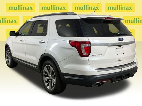 Certified 2018 Ford Explorer Limited w/ Equipment Group 301A image 9
