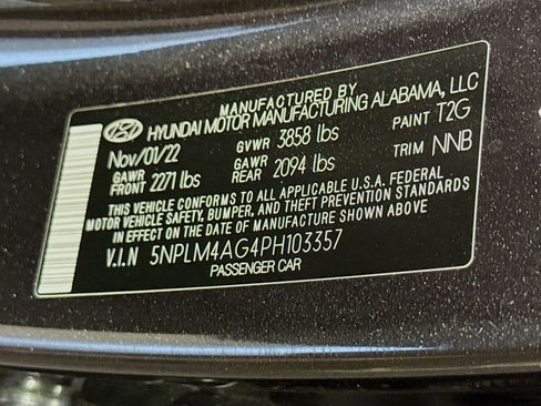 Used 2023 Hyundai Elantra SEL FWD image 40
