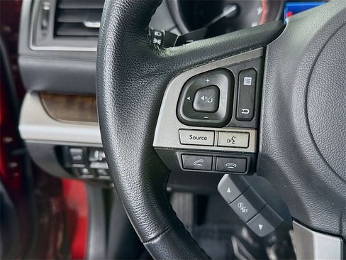 Used 2016 Subaru Outback 2.5i Limited w/ Popular Package #4 image 19