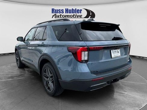 Used 2025 Ford Explorer ST-Line w/ Premium Package AWD/4WD image 3