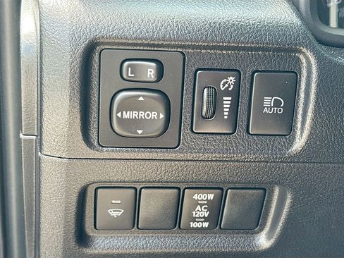 Used 2021 Toyota 4Runner SR5 Premium w/ Moonroof Package RWD image 10