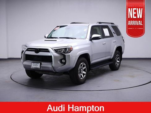 Used 2022 Toyota 4Runner TRD Off-Road Premium AWD/4WD image 1