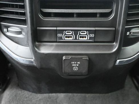 Used 2023 RAM 1500 Laramie AWD/4WD image 32