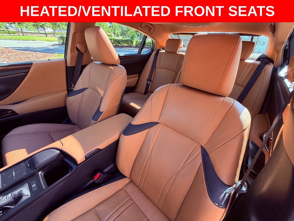Certified 2022 Lexus ES 350 Ultra Luxury w/ Accessory Package FWD image 17