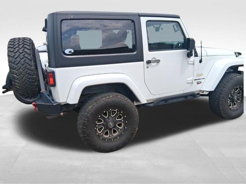 Used 2012 Jeep Wrangler Sahara w/ Trailer Tow Group AWD/4WD image 4