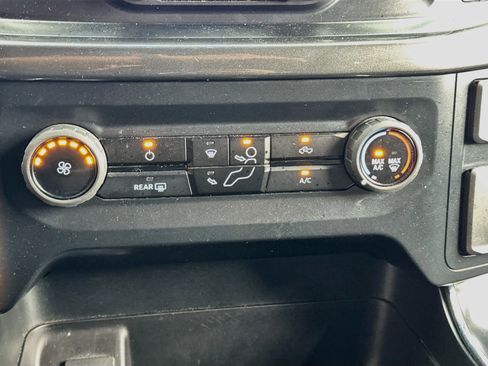 Used 2023 Ford F150 XL RWD image 12
