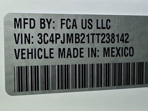 New 2026 Jeep Cherokee Limited AWD/4WD image 16