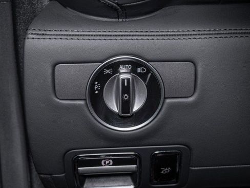 Used 2021 Mercedes-Benz AMG GT Coupe image 16