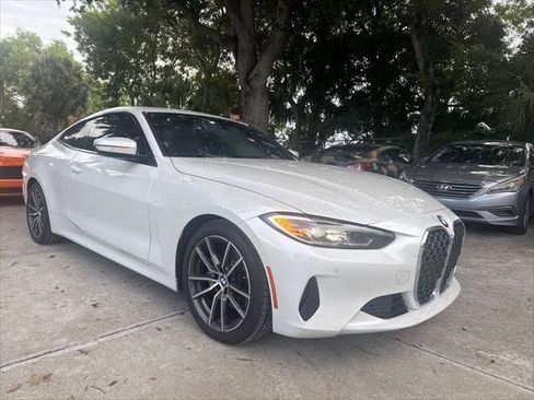 Used 2022 BMW 430i Coupe w/ Convenience Package RWD image 4