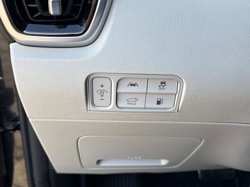 Used 2022 Kia Sorento SX Prestige image 30