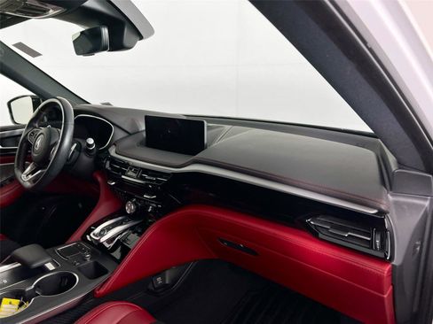 Used 2022 Acura MDX Type S image 27