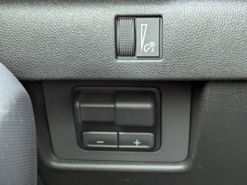 New 2026 GMC Canyon Elevation w/ Convenience Package RWD image 22