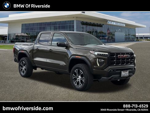 Used 2023 GMC Canyon AT4 w/ AT4 Premium Package AWD/4WD image 1