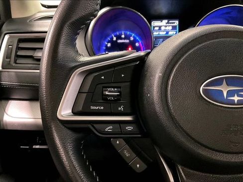 Used 2018 Subaru Outback 2.5i Premium image 18