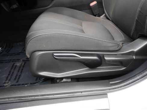 Used 2019 Honda Civic EX image 12