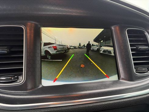 Used 2016 Dodge Charger R/T Scat Pack w/ Technology Group image 36