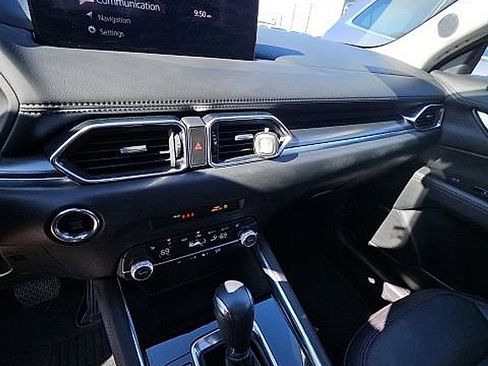 Used 2023 MAZDA CX-5 Carbon Edition image 13