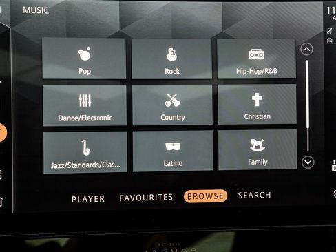 Used 2021 Jaguar F-PACE R-Dynamic S image 30