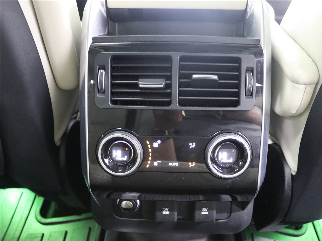 Used 2019 Land Rover Range Rover Sport HSE Dynamic AWD/4WD image 29
