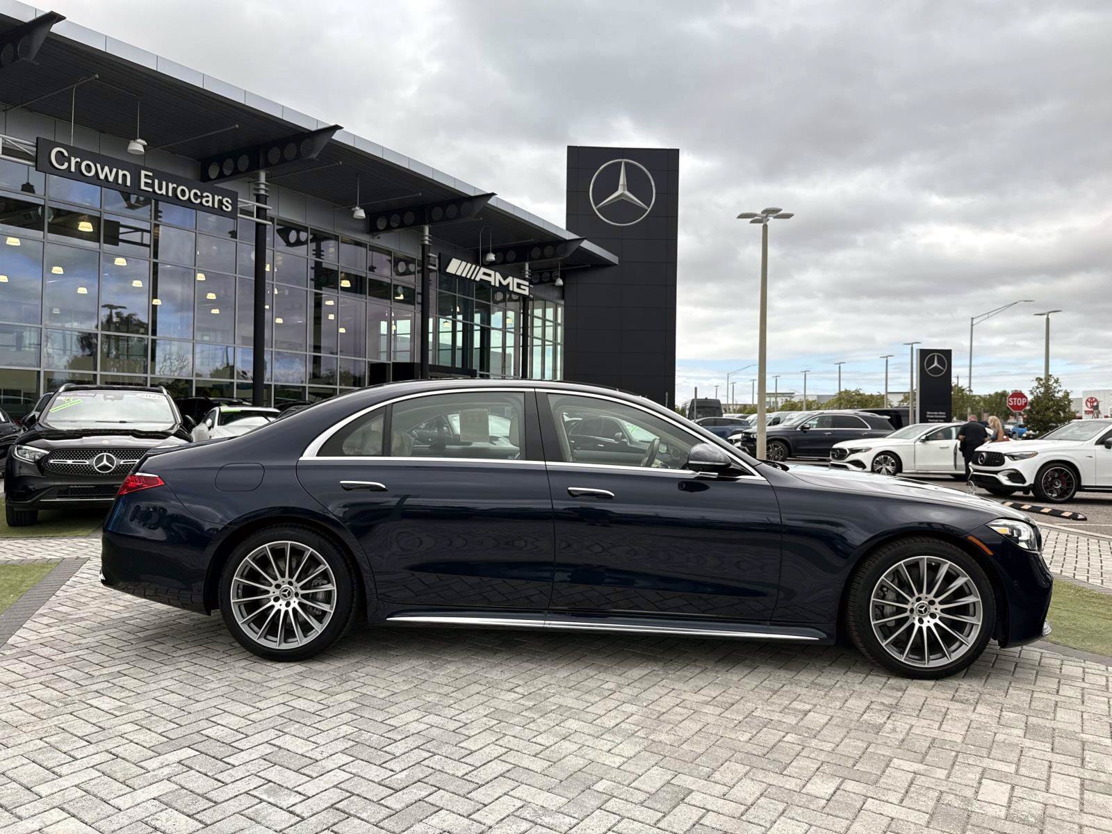Certified 2025 Mercedes-Benz S 580 4MATIC Sedan image 6