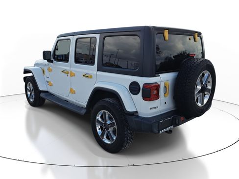 Used 2018 Jeep Wrangler Unlimited Sahara w/ LED Lighting Group image 4