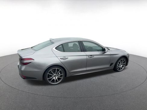 Used 2025 Genesis G70 2.5T image 14