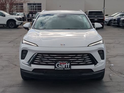 Used 2024 Buick Envision Preferred image 11