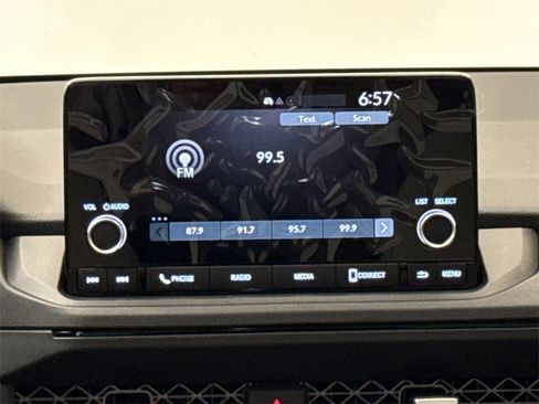 New 2025 Honda Accord SE image 9