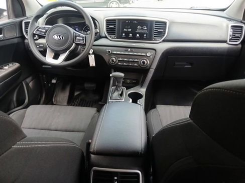 Used 2020 Kia Sportage LX AWD/4WD image 18