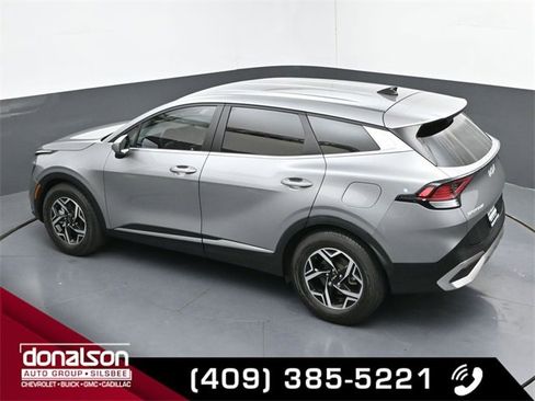 Used 2023 Kia Sportage LX image 19
