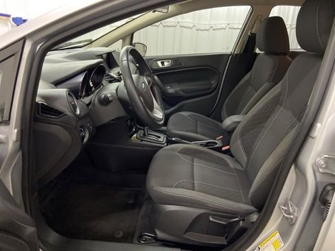 Used 2014 Ford Fiesta SE w/ Equipment Group 201A image 26