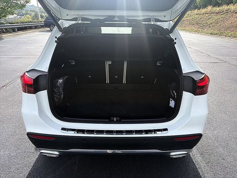 Used 2026 Mercedes-Benz GLA 250 4MATIC image 20