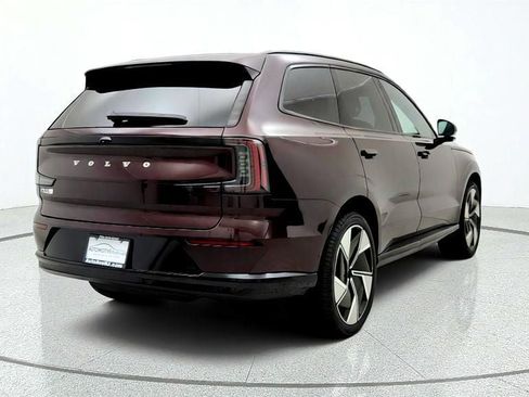 Used 2025 Volvo EX90 Ultra AWD/4WD image 5