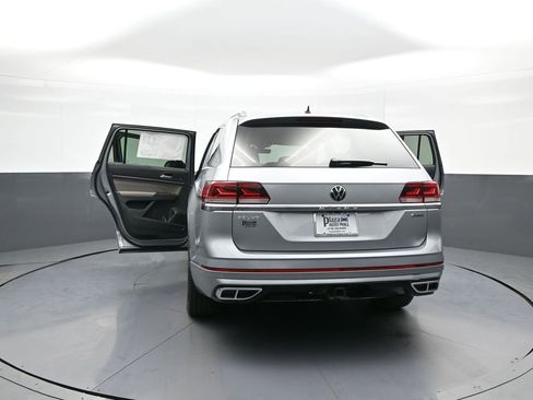 Used 2023 Volkswagen Atlas SEL Premium AWD/4WD image 49