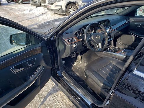 Used 2015 Mercedes-Benz E 400 E 400 image 6