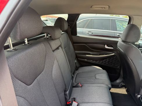 Used 2020 Hyundai Santa Fe SE AWD/4WD image 17