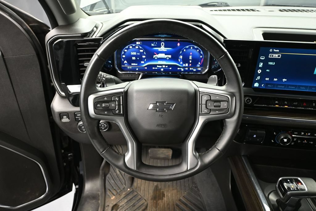 Used 2024 Chevrolet Silverado 1500 RST AWD/4WD image 20