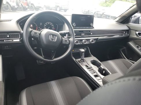 Used 2025 Honda Civic Sport image 10